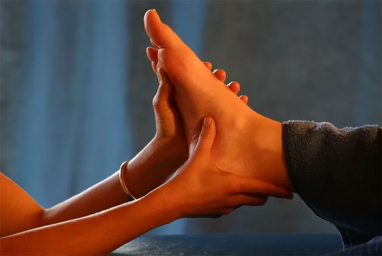 5 техник массажа ног